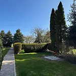 Bauernhuus 6 *